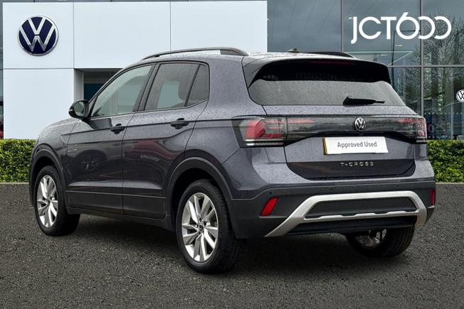 VOLKSWAGEN T-CROSS Photo 3