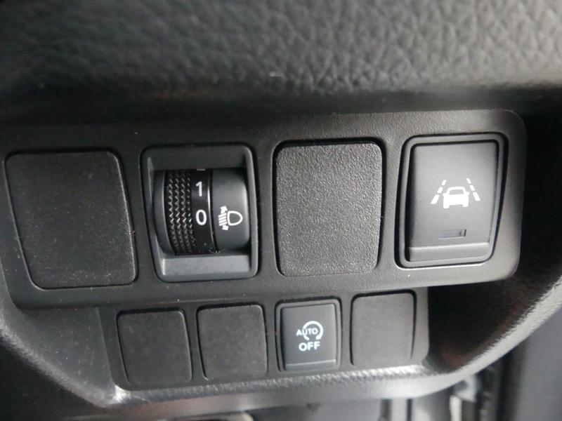 Nissan Qashqai Photo f4763390-1ab4-43ad-b5d9-2183c085c25e.jpg