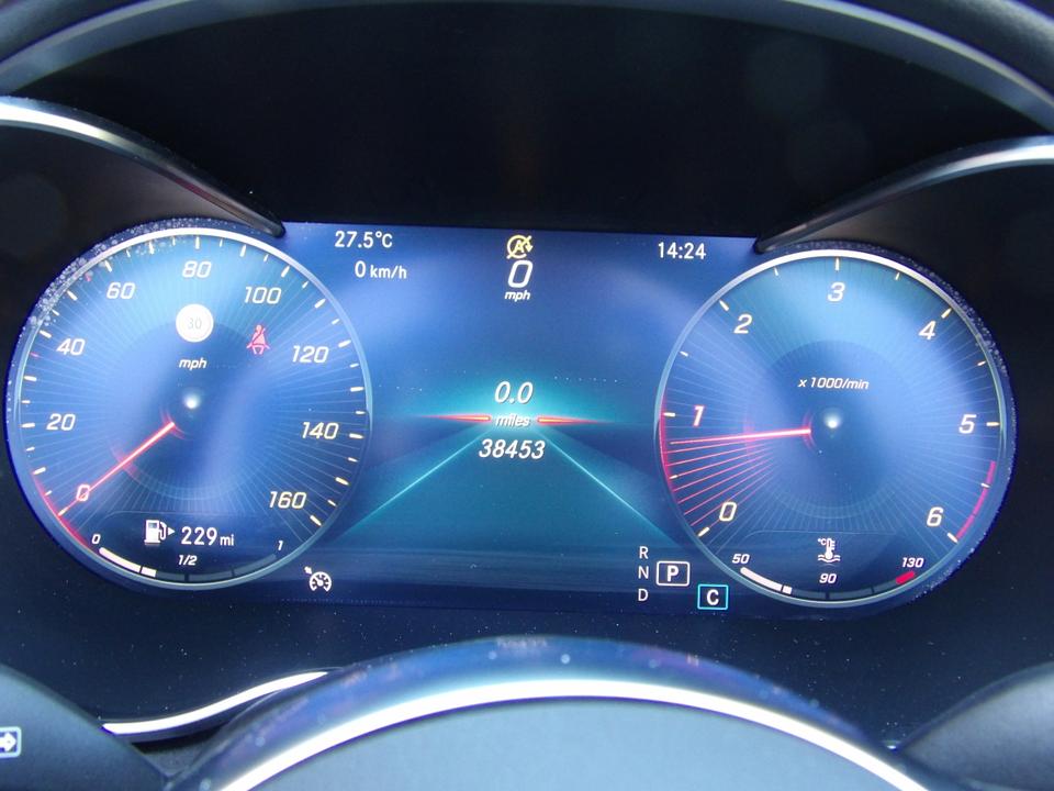Used Mercedes-Benz C Class KY19GSS 26