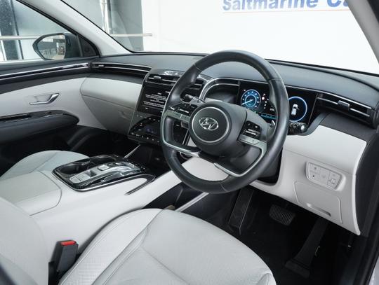 Hyundai TUCSON Photo f4a35a76-355b-4d8d-b3de-628b430c9e5a.jpg