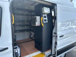Ford Transit Photo 2