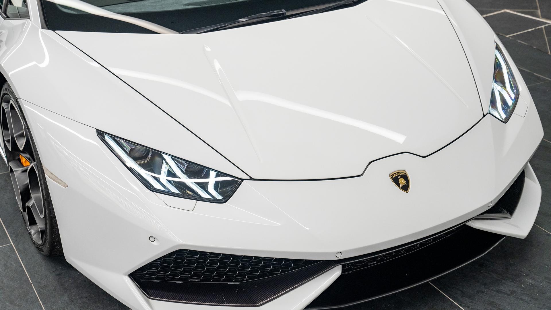 LAMBORGHINI Huracan Photo f4b8ed21-9c85-4b5c-b98e-bdc6984e468f.jpg