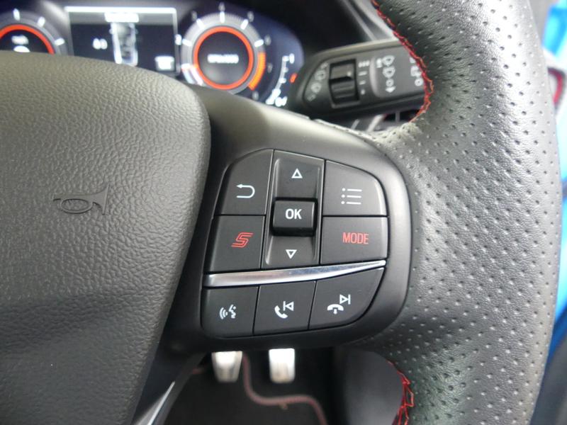 Ford Puma Photo f4c340ee-5aa3-48d0-8010-75214aac2dd4.jpg