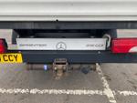 Mercedes-Benz Sprinter Photo 13
