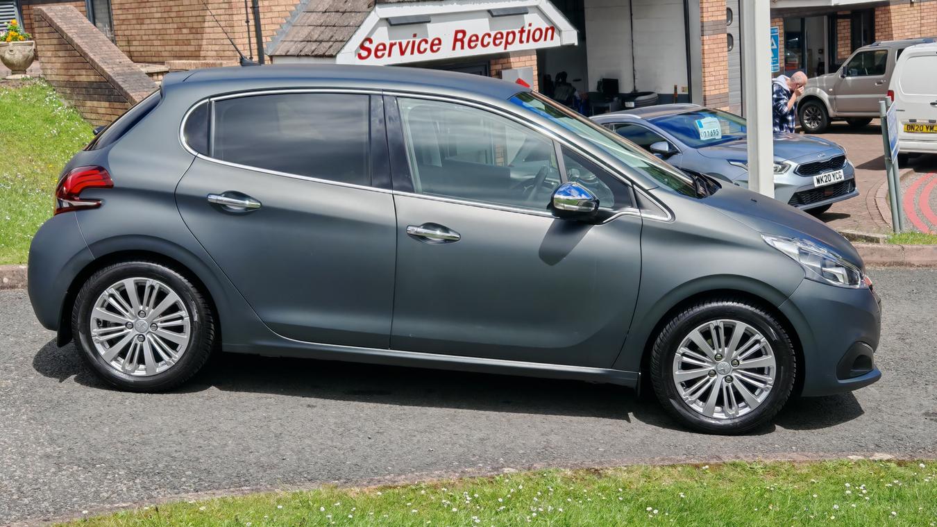 Used Peugeot 208 WG67UPK 2