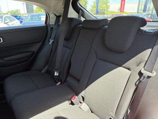Honda HR-V Photo 7