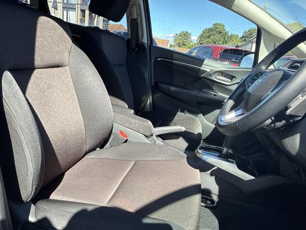 Honda Jazz Photo 25