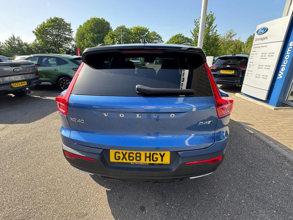Volvo XC40 Photo f52b65c3-da24-4e44-9d28-2c2f51c2420b.jpeg