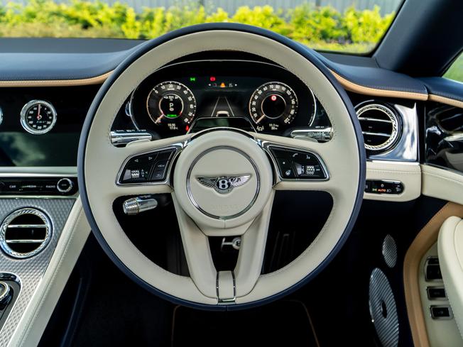 BENTLEY Continental GT  Photo 19