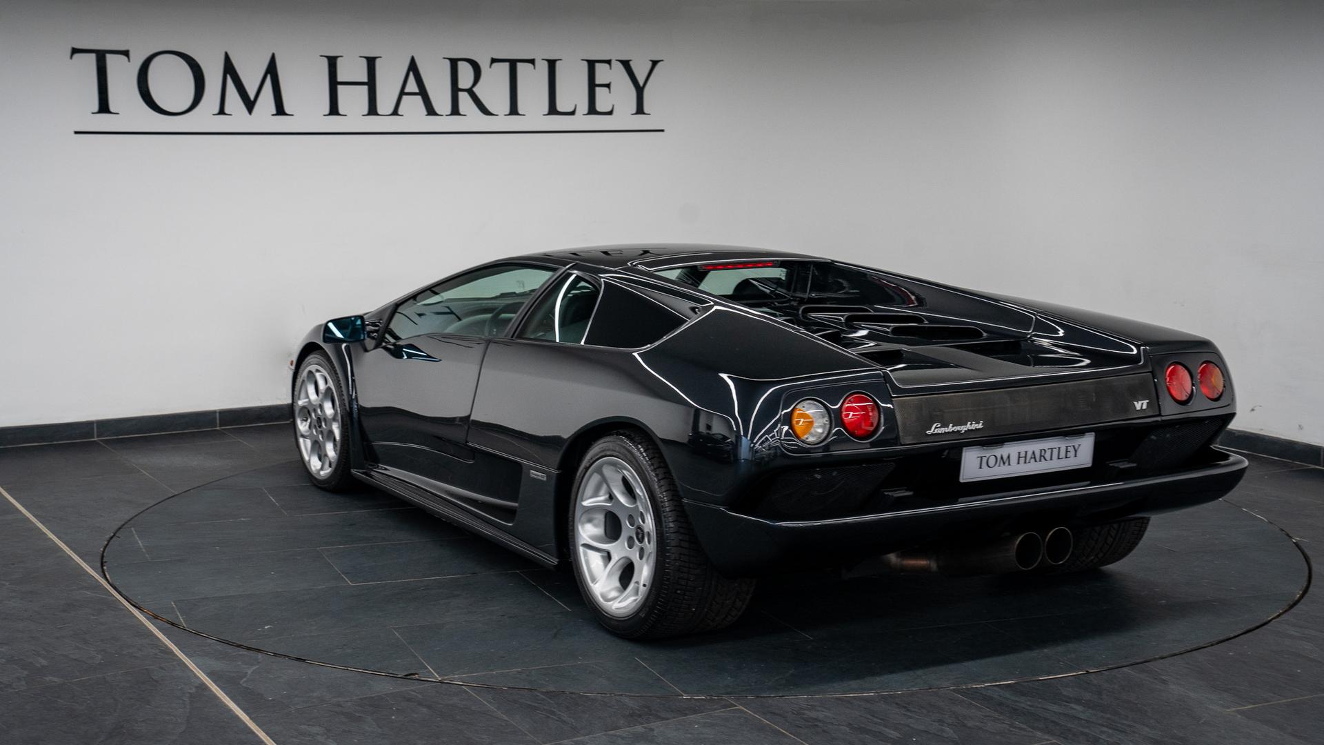 LAMBORGHINI Diablo Photo f5402482-5c7d-4279-9d81-56232f81f2c3.jpg