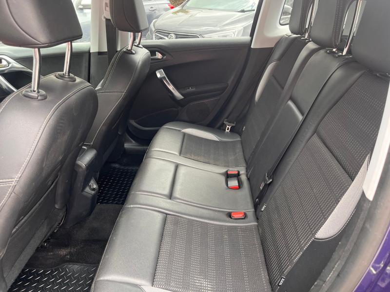 Used Peugeot 2008 FE14LGG 7
