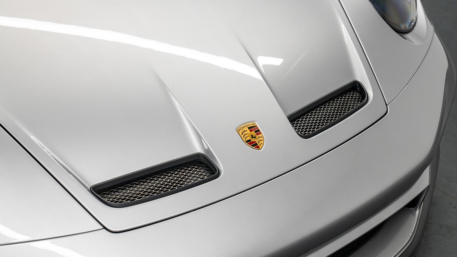 Porsche 911 Photo f55f1777-0317-4cce-989c-e3a8ee94c363.jpg