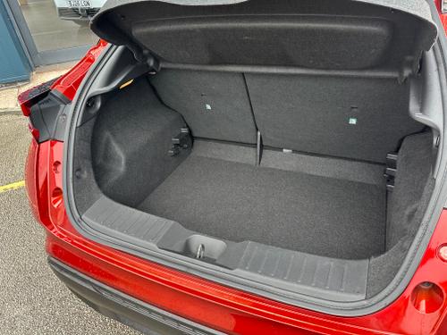 Nissan Juke Photo f564f57a-ce7a-4473-9bd4-42116db521d6.jpeg