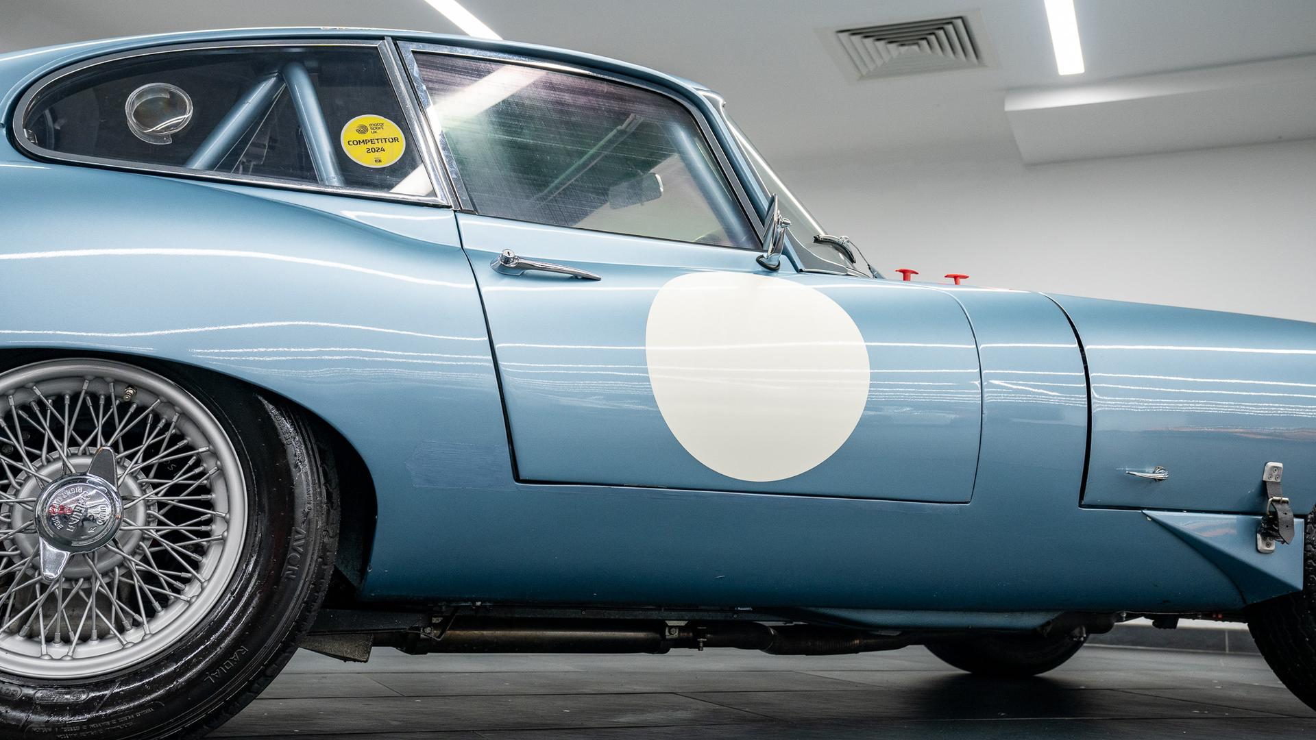 Jaguar E-Type Series I Photo f568320a-0a1e-4205-a5e5-014536576f2f.jpg