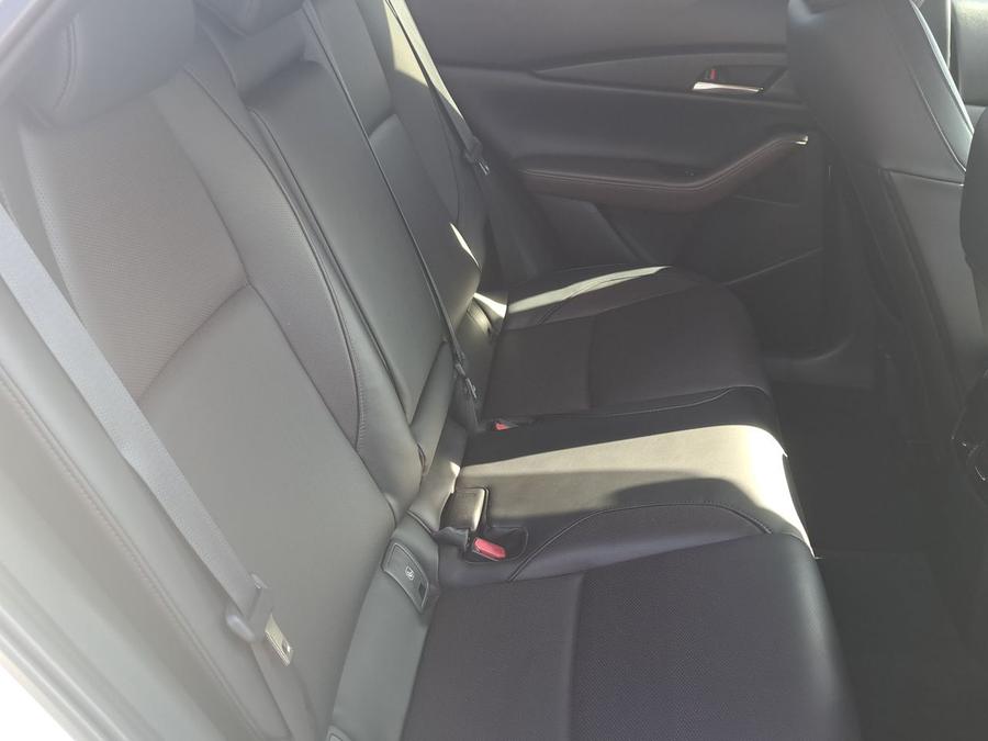 Mazda CX-30 Photo f56e2817-2a2f-4e96-906b-79d2f1ae6096.jpg