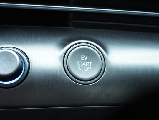 Hyundai KONA Photo f583f5d0-dd07-415a-92ef-207b71d61072.jpg