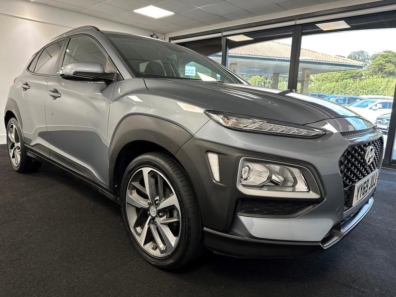Hyundai KONA Photo f589ed36-fc92-4772-8a58-9cb0b38d11eb.jpg