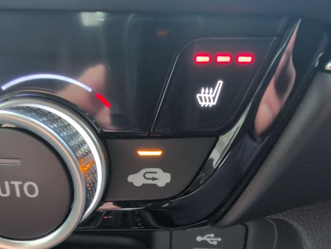 Honda HR-V Photo f58f5e20-b9f4-41ef-8fd6-01770d798891.jpg