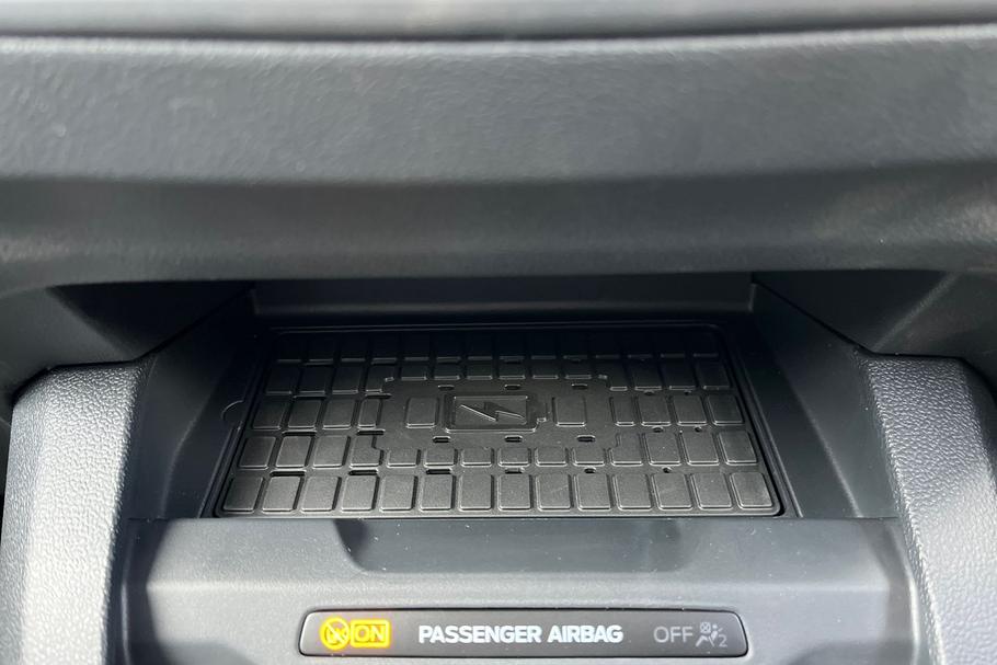 Used Ford TRANSIT COURIER COURIERLIM21 25
