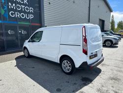 Ford Transit Connect Photo 14