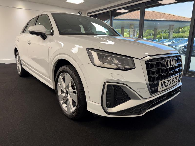 Audi Q2 Photo f5b3393e-1cdf-40ba-94a8-31dbd81337a3.jpg