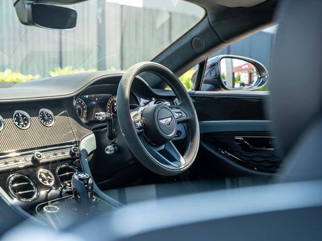 BENTLEY Continental GT Photo 11