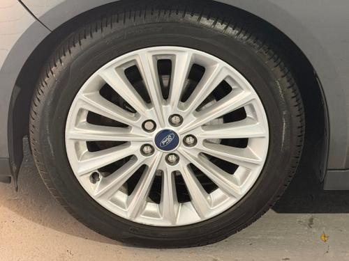 Ford C-Max Photo f5bd8050-0660-4867-a9f1-99e9b3a62636.jpeg