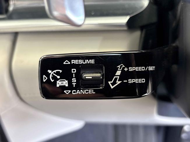 PORSCHE Panamera Photo 41