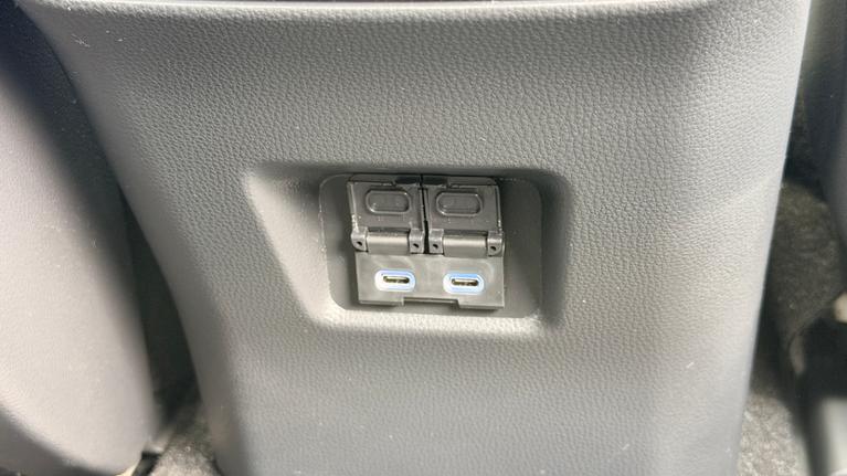 Used Suzuki Across VX72OXE 18