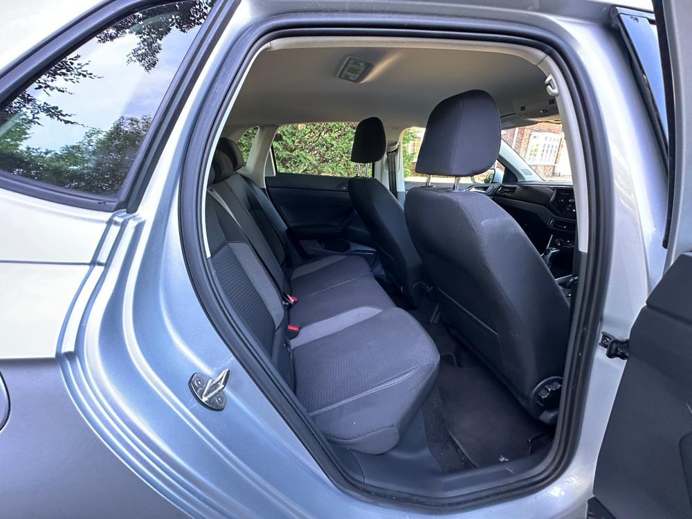 Used Volkswagen Polo YH24ZYJ 28