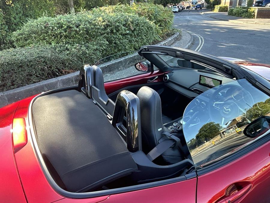 Mazda MX-5 Photo f5e8d7e1-ad50-44b1-a828-39007105dcac.jpg
