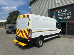 Ford Transit  Photo 10