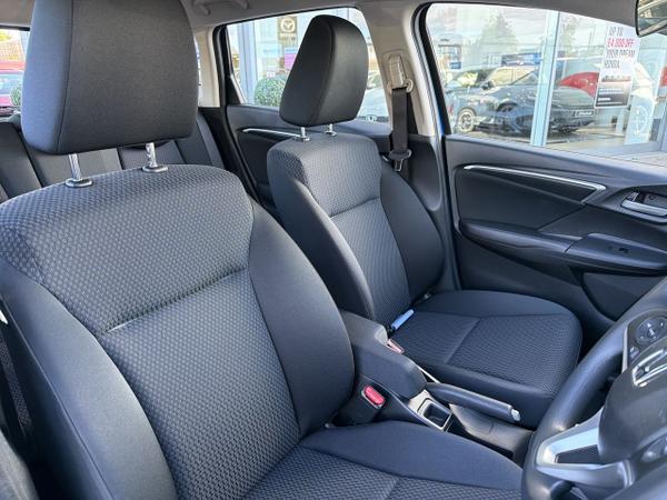 Honda Jazz Photo 23