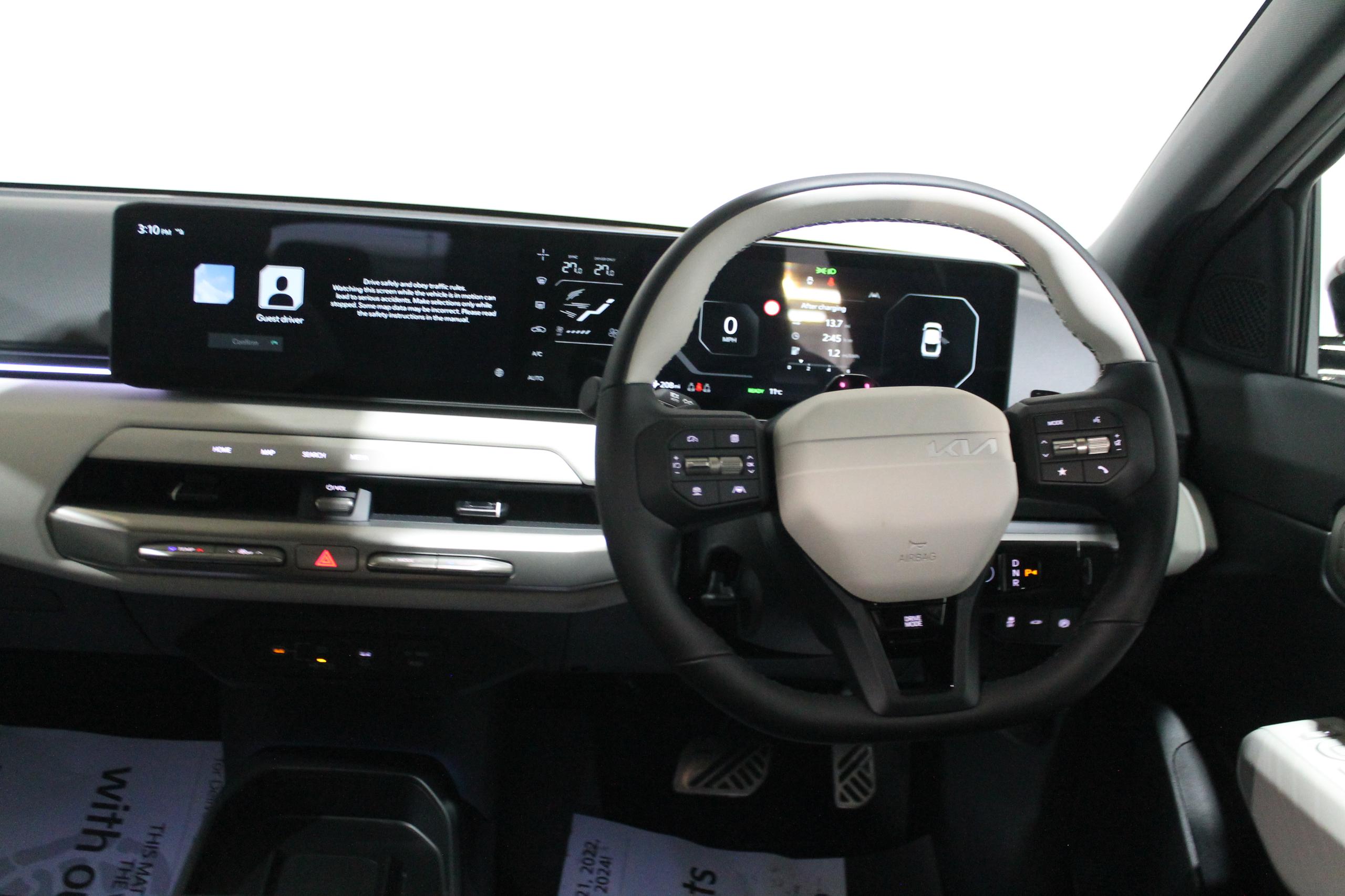 Kia EV4 Photo 9