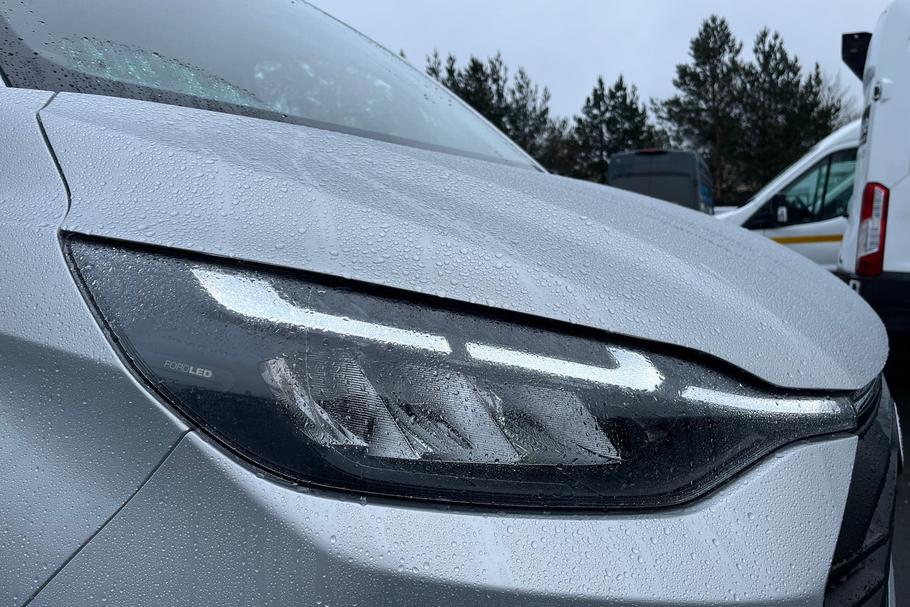 Used Ford TRANSIT CUSTOM 65/N103382 25