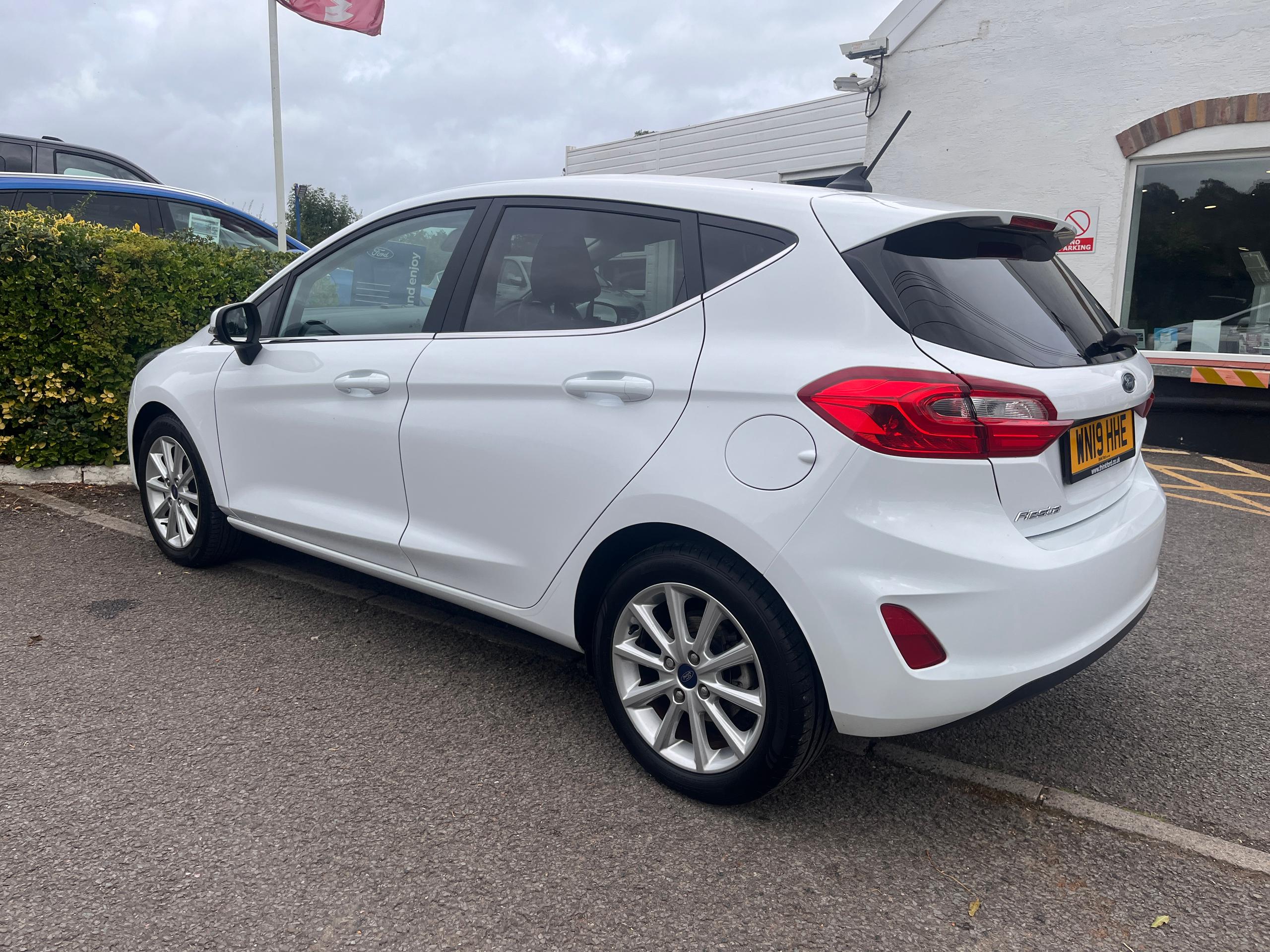 Used Ford FIESTA WN19HHE 18