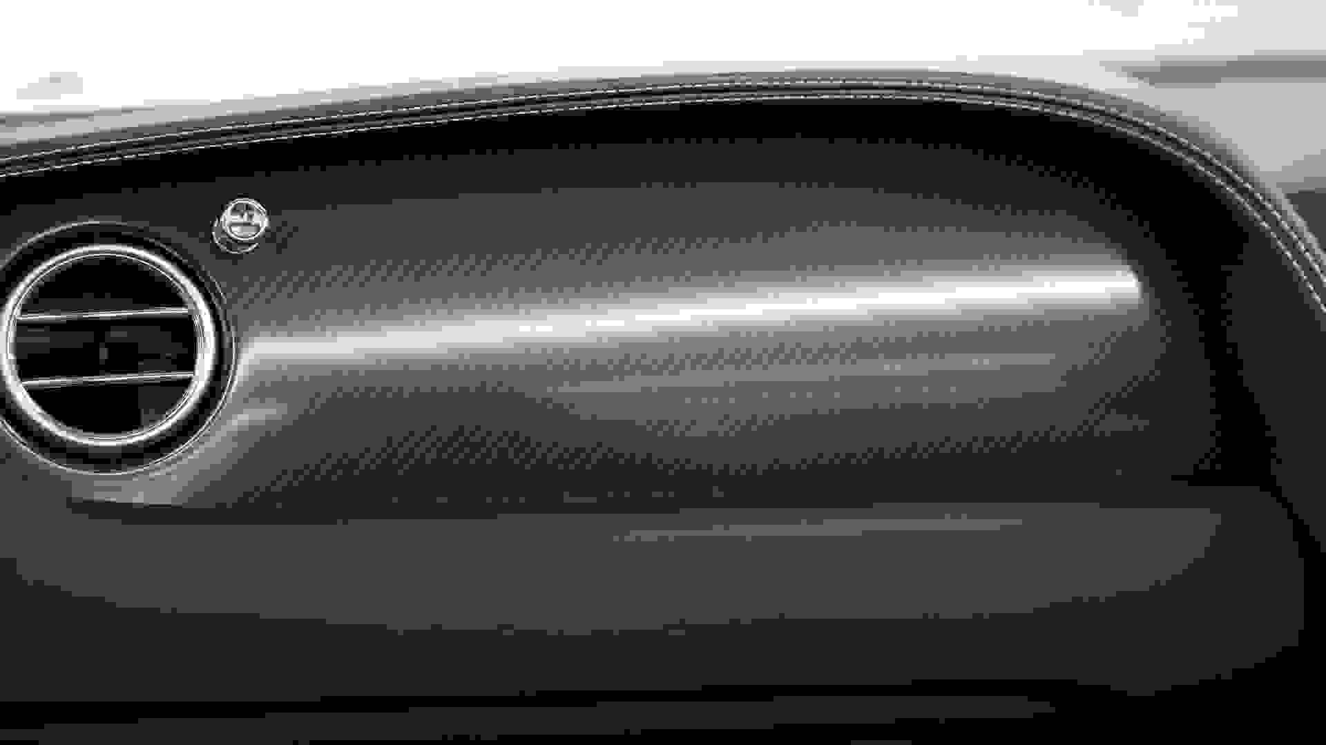 Bentley CONTINENTAL Photo f6352c15-bb65-4fec-ba78-d0a34907bf4f.jpg