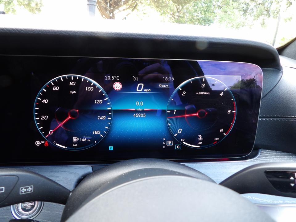 Used Mercedes-Benz E Class EJ21OOX 28