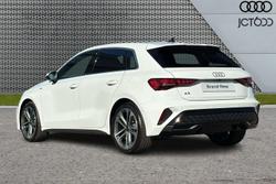 AUDI  Audi A3 Sportback Photo 3