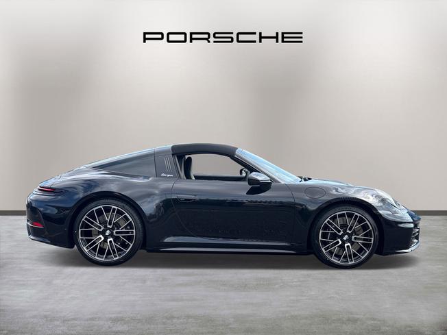 PORSCHE 911 Photo 14