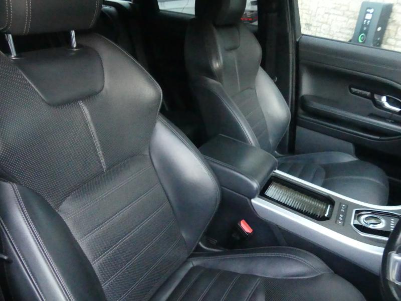 Land Rover Range Rover Evoque Photo f660a758-9f25-407e-bb4f-a85e9cd1bacc.jpg