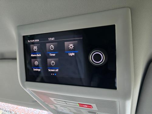 Volkswagen California Photo f6615f35-c18d-428d-a3b7-1b4dbfd07217.jpg
