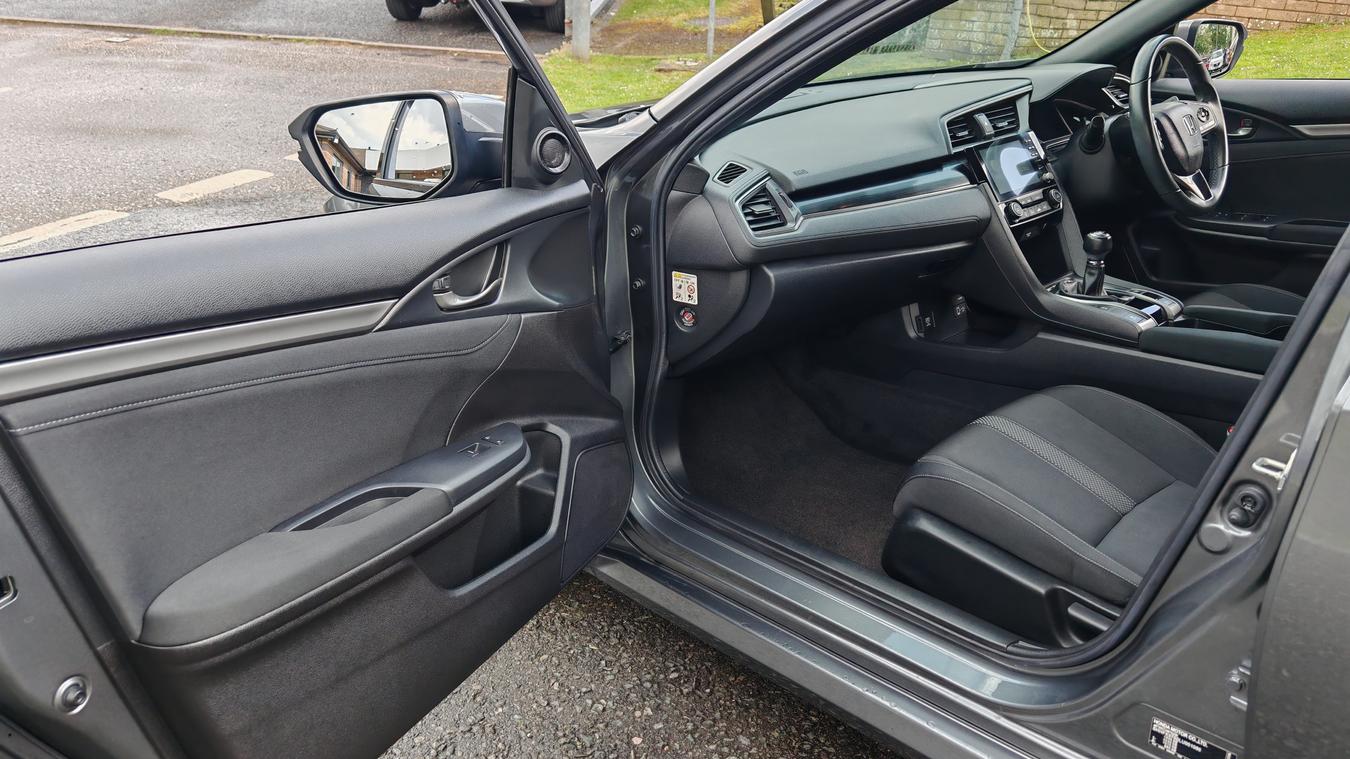 Used Honda Civic DU20XFZ 24