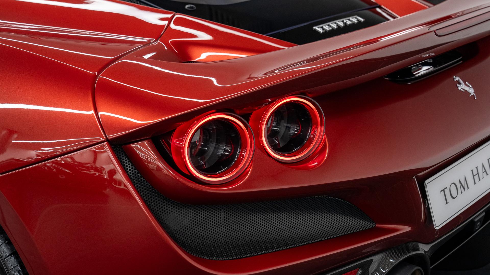 Ferrari F8 Photo f6787b22-6d61-4279-8e10-9d3bba7c843a.jpg