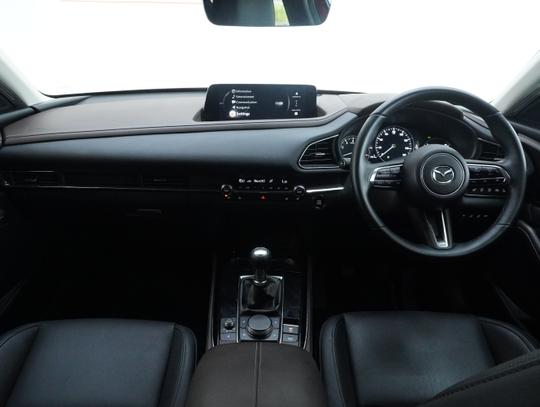 Mazda CX-30 Photo f682c3e8-fecf-438e-b8e5-e688c625cd3e.jpg
