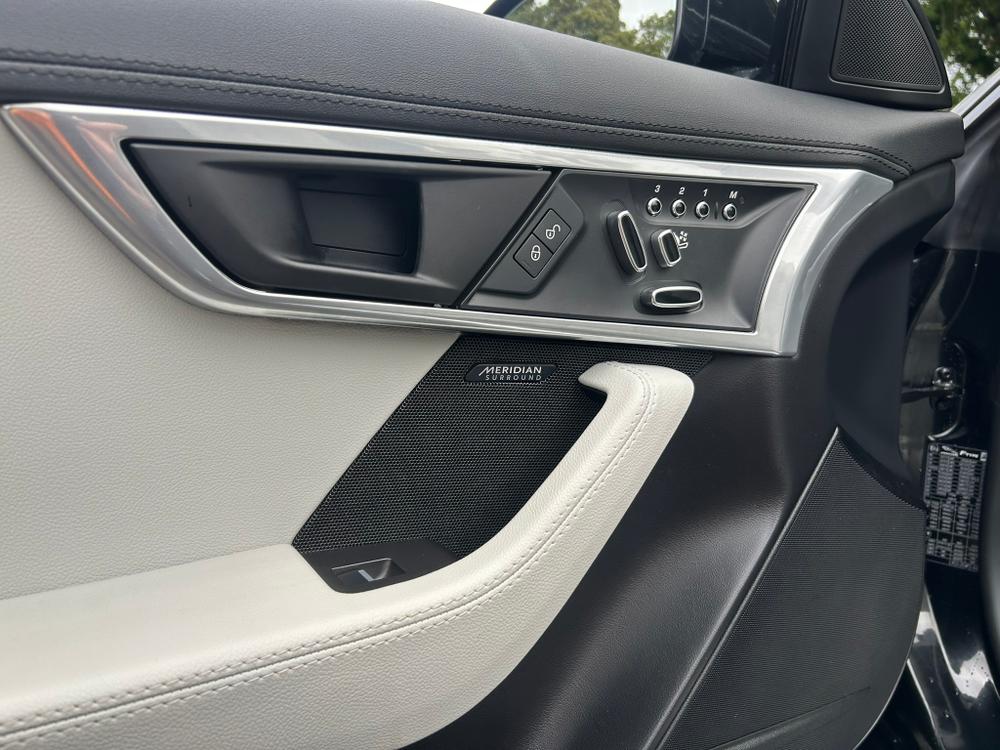 Used Jaguar F-Type OV69AYP 17