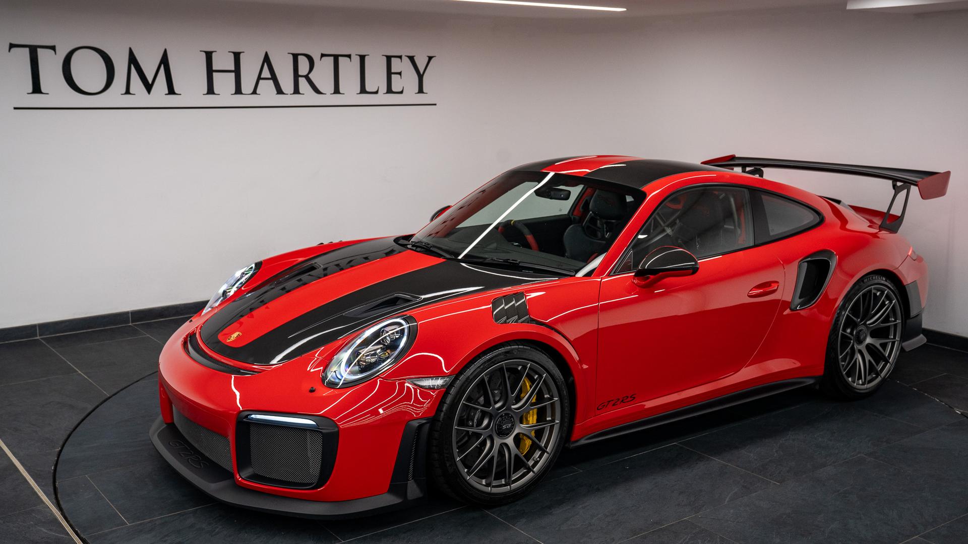 Porsche 911 Photo f694aa5c-cbd3-4467-b678-62edfd466dd7.jpg
