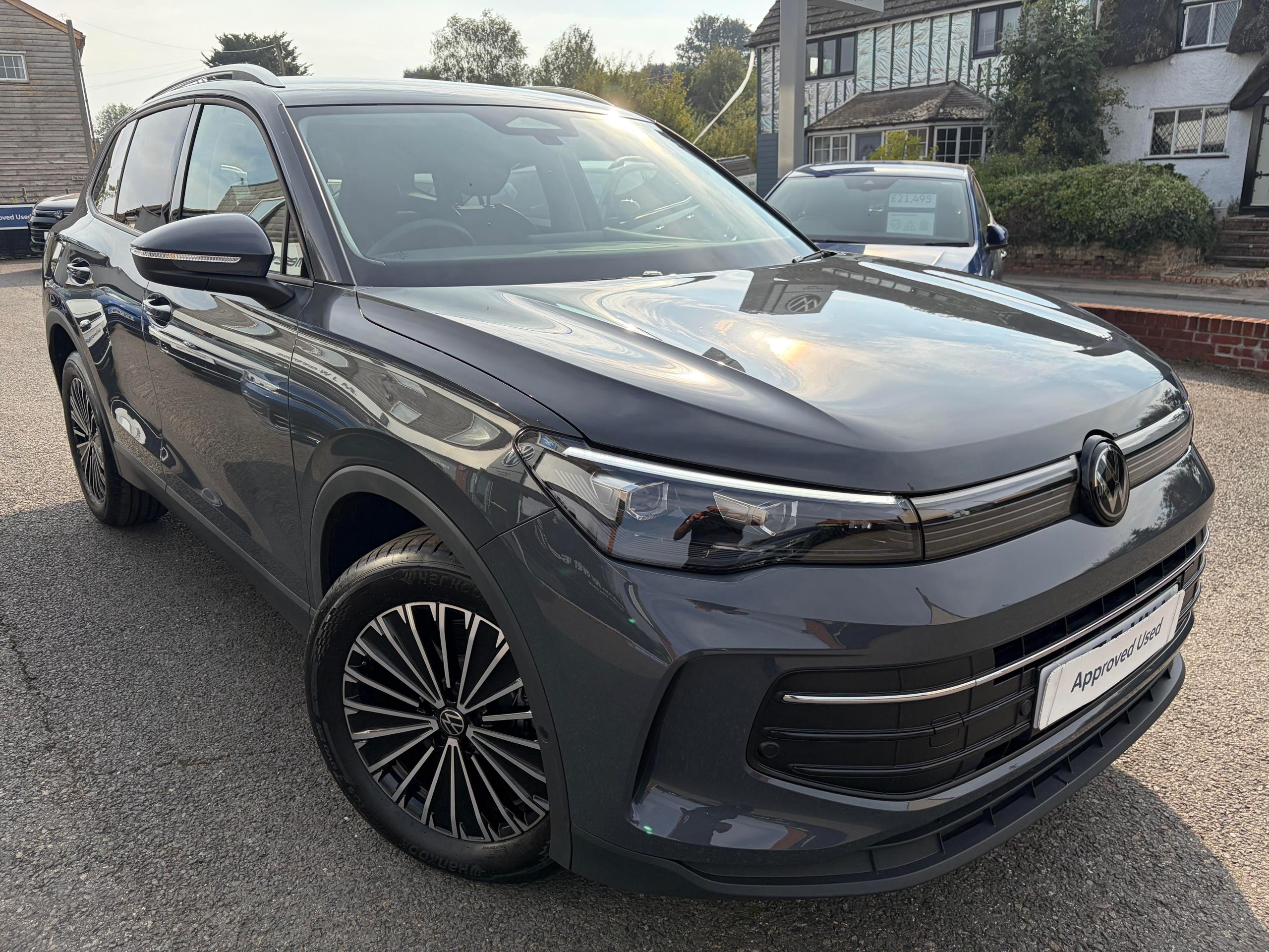 2025 VOLKSWAGEN TIGUAN