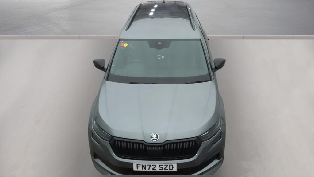 2022 SKODA KODIAQ 1.5 TSI Sport Line 5dr DSG [7 Seat] - vehicle photo 3 for sale on PureCar
