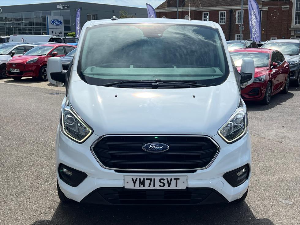 Ford Transit Custom Photo f6a57b68-df11-4654-b0a1-a6c77d3b85b2.jpeg